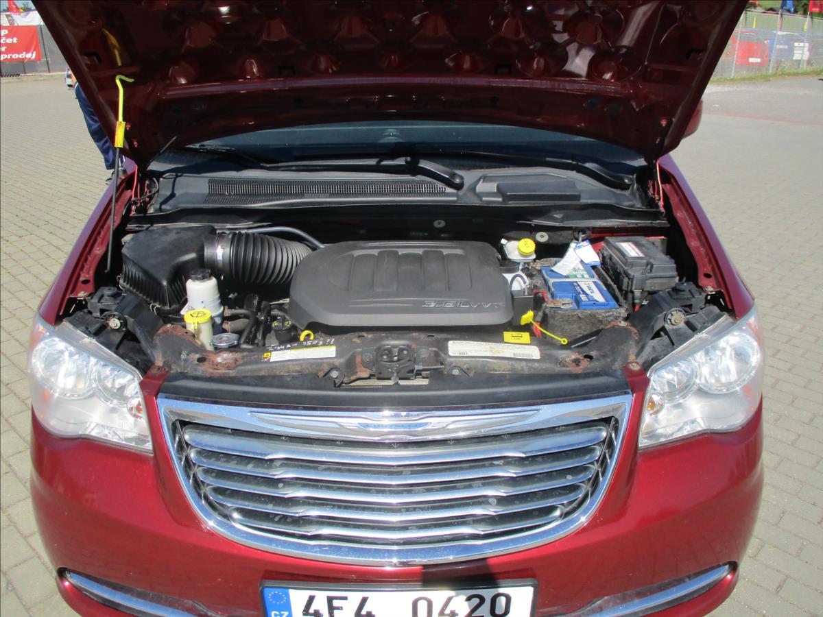 Chrysler Town & Country