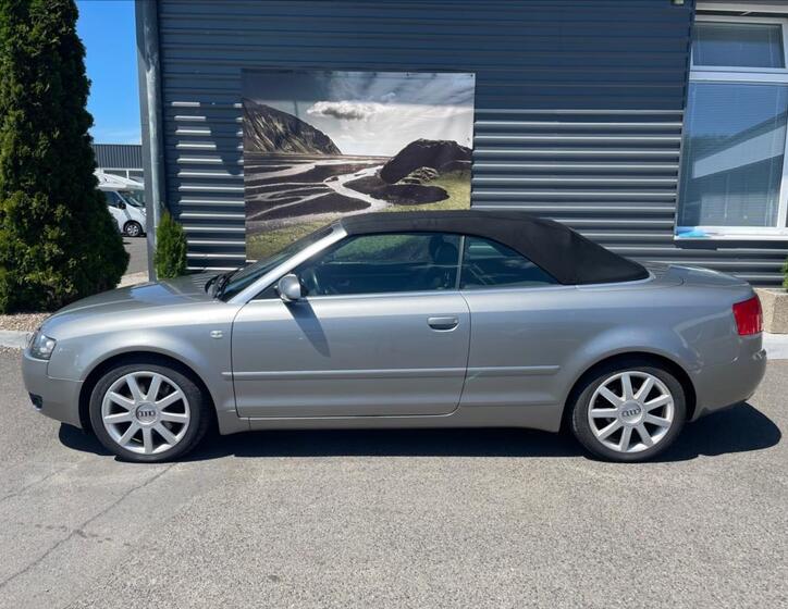 Audi A4 9