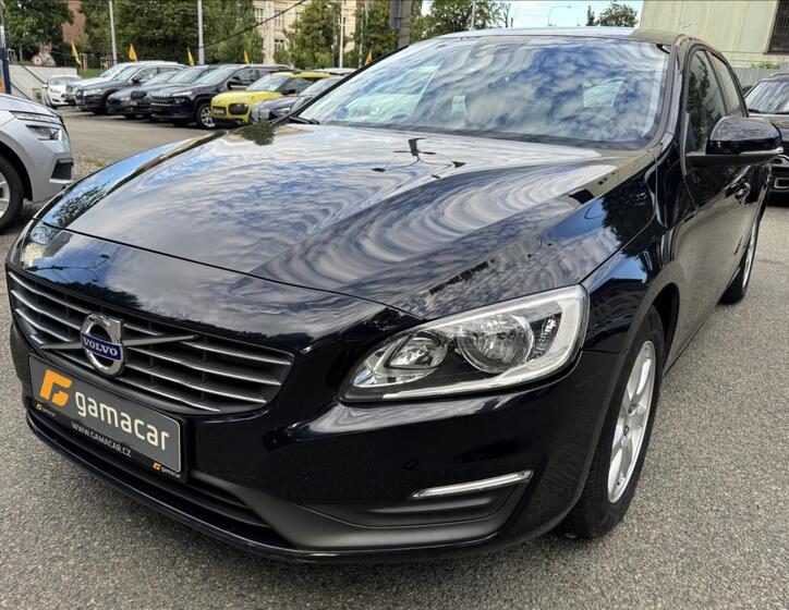Volvo V60 2