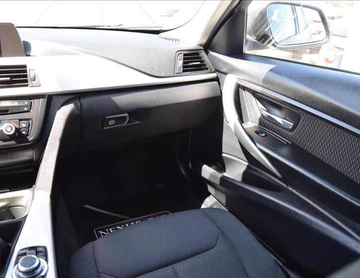 BMW Řada 3 29