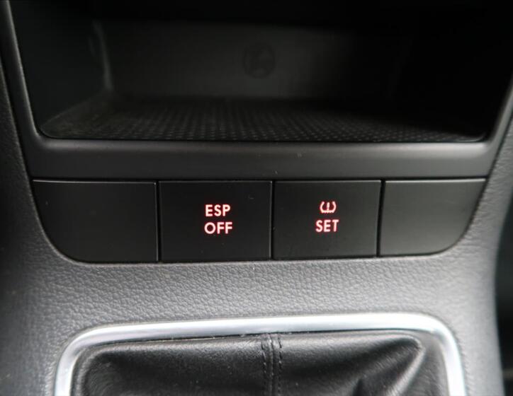 Volkswagen Golf Plus 17