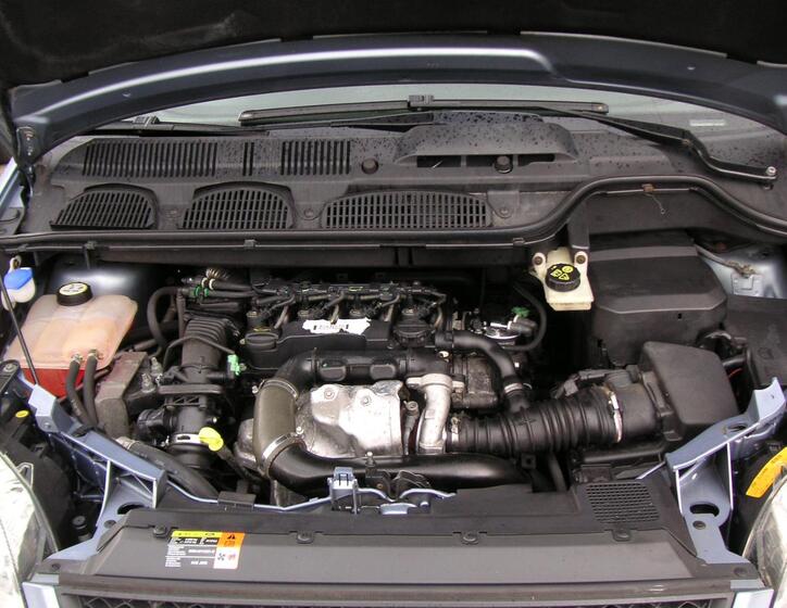 Ford C-MAX 17