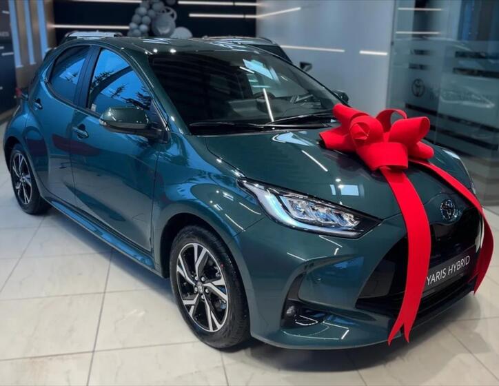 Toyota Yaris 1