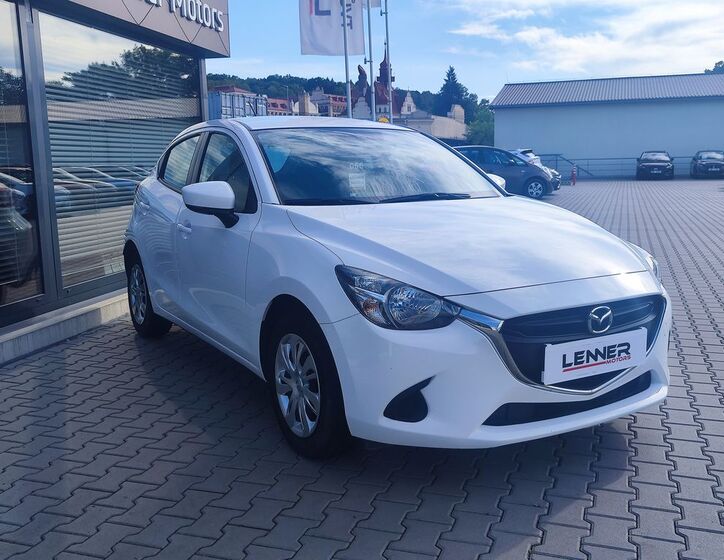 Mazda 2 3