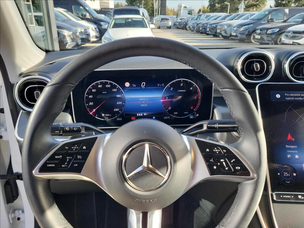 Mercedes-Benz GLC 10