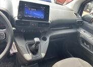 Toyota ProAce City 16