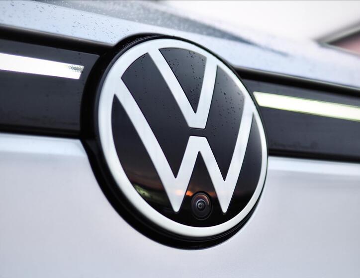 Volkswagen ID.4 7