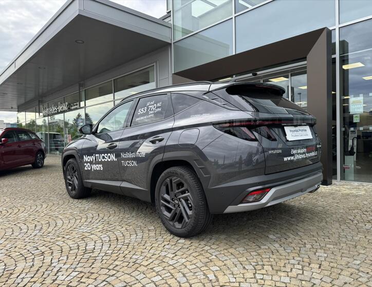 Hyundai Tucson 4