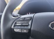 Hyundai i30 25