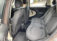 Mini Countryman 11