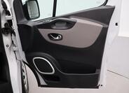 Renault Trafic 13