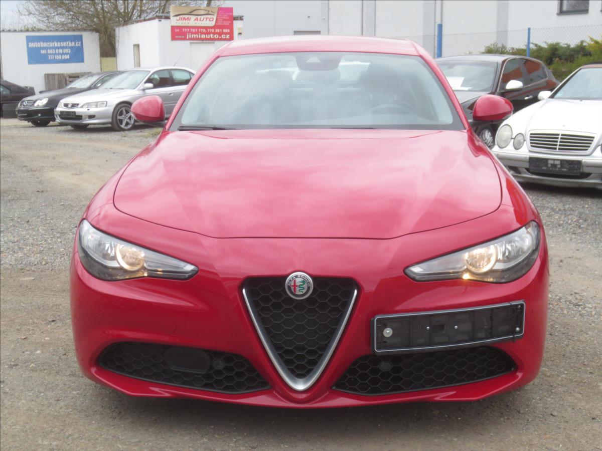 Alfa Romeo Giulia