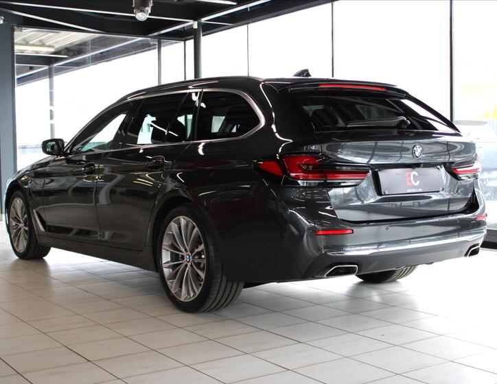 BMW Řada 5 4