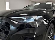 Audi Q8 46