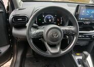 Toyota Yaris Cross 18