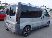 Opel Vivaro 8