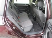Volkswagen Passat 12