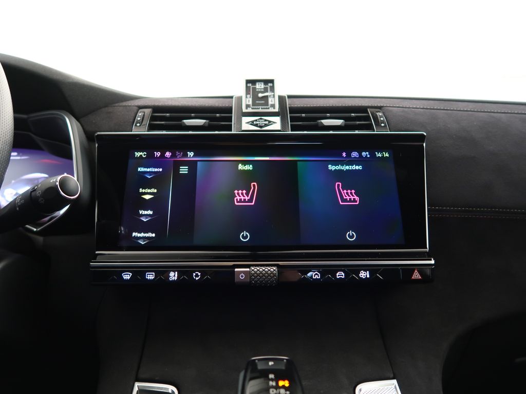 DS Automobiles DS7 Crossback