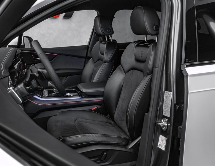 Audi Q7 15