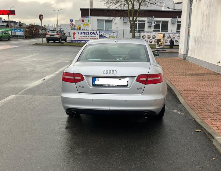 Audi A6 4