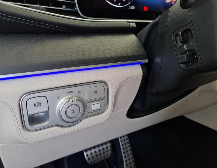 Mercedes-Benz GLS 11