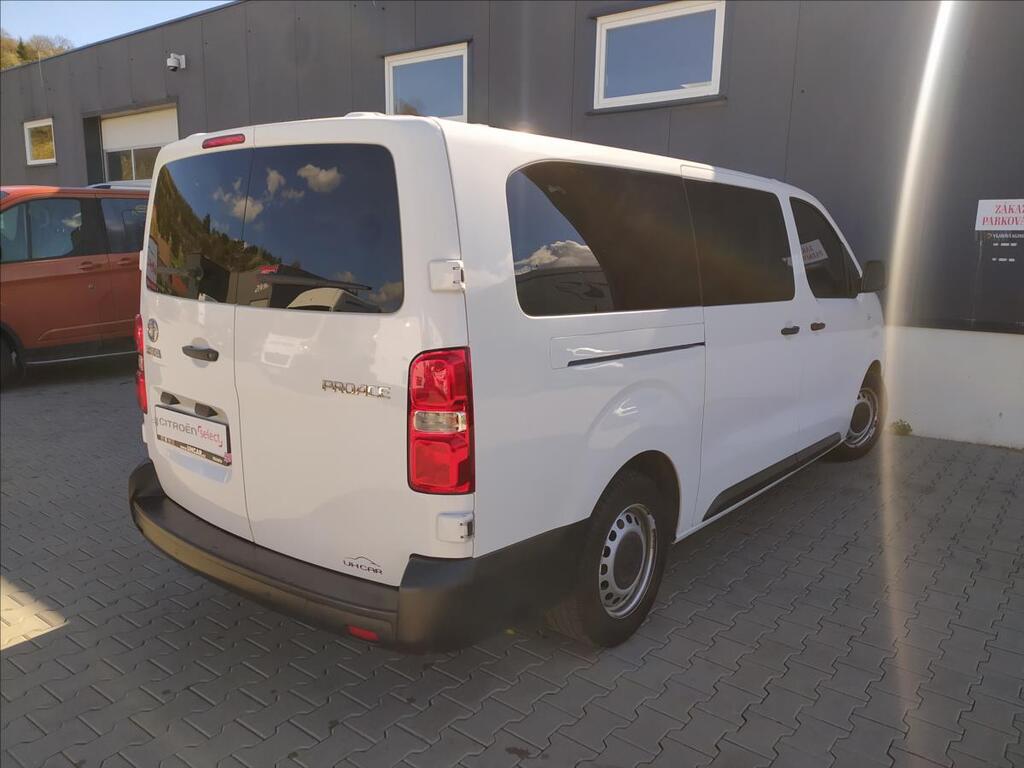 Toyota ProAce 4