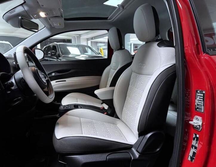 Fiat 500e 8