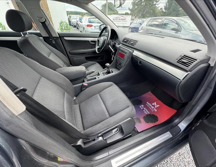 Audi A4 16