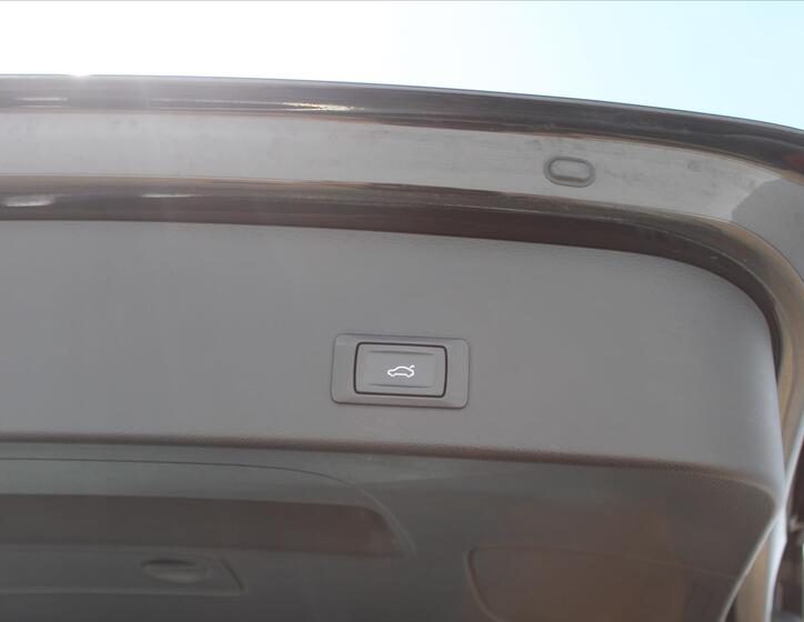 Audi A6 13