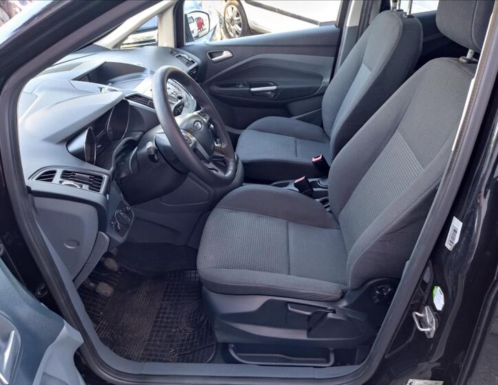 Ford Grand C-MAX 9