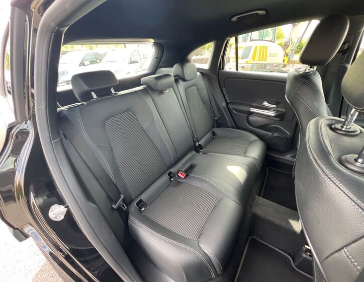 Mercedes-Benz GLA 29