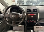 Suzuki SX4 17