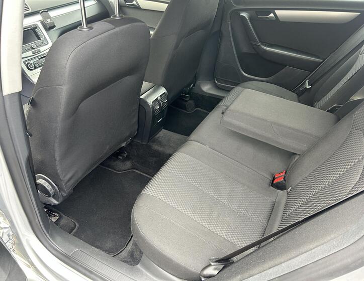 Volkswagen Passat 31