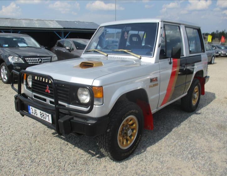 Mitsubishi Pajero 7