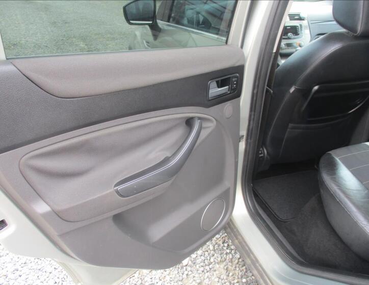 Ford Kuga 15
