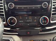 Ford Tourneo Custom 25