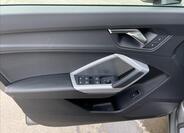 Audi Q3 14