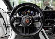 Porsche Macan 6