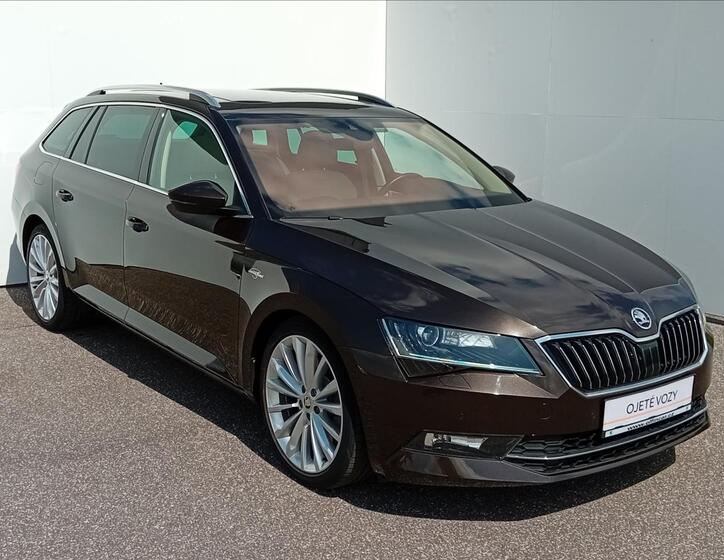 Škoda Superb 7