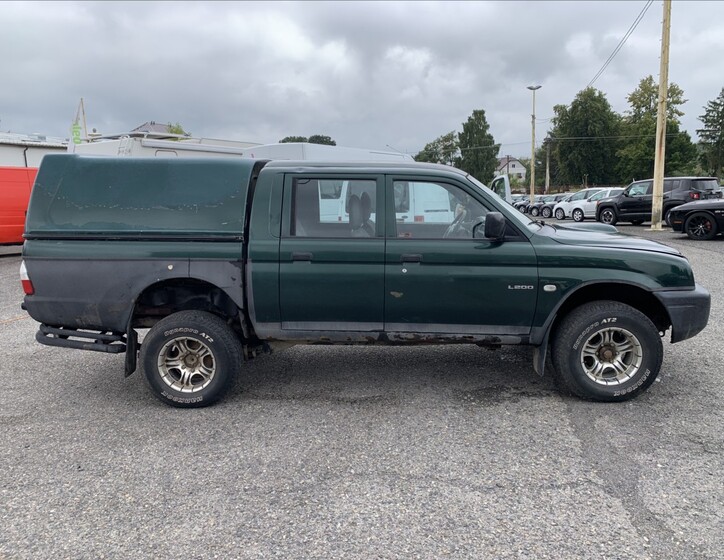 Mitsubishi L200 6