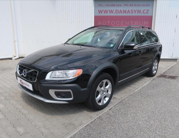 Volvo XC70 1