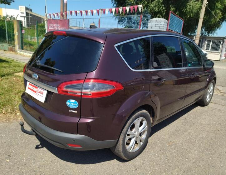 Ford S-MAX 5