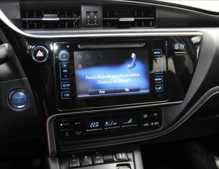 Toyota Auris 34