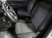 Toyota ProAce 9