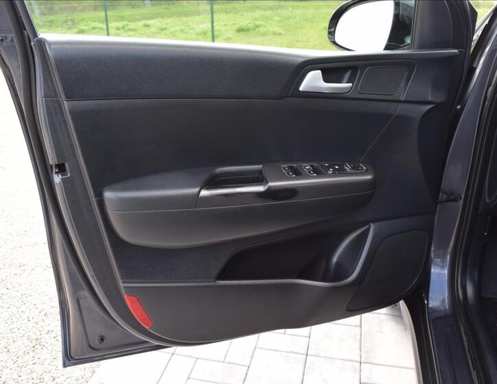 KIA Sportage 23