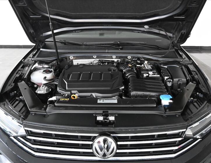 Volkswagen Passat 5
