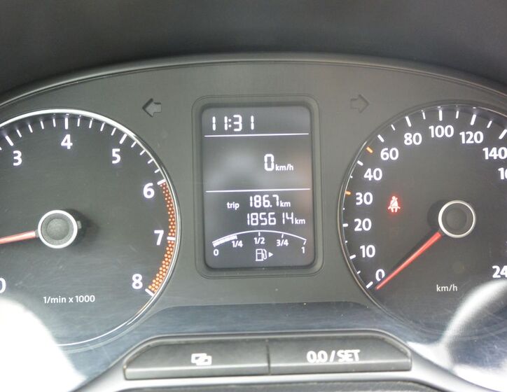 Volkswagen Polo 15