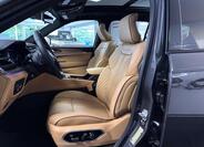 Jeep Grand Cherokee 8