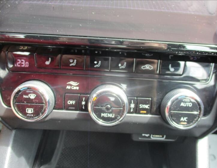 Škoda Octavia 24