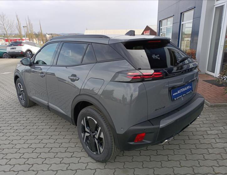Peugeot 2008 10